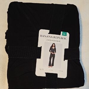 Banana Republic Classic Black Pajama Set